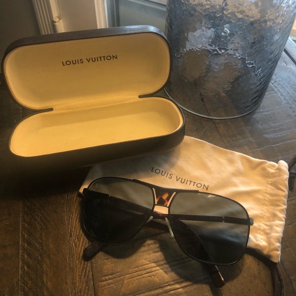 LOUIS VUITTON Tortoise Shell Aviator Glasses OBO - Picture 4 of 6